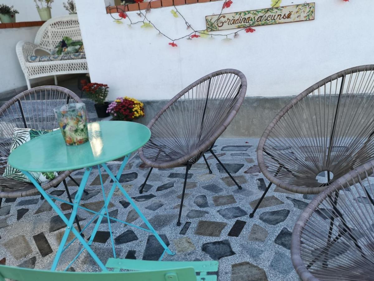 Pensiunea Grădina Ascunsa Bughea de Jos Exterior foto